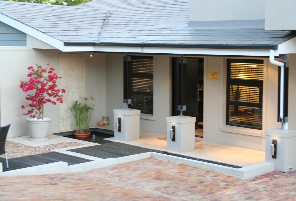 Keren'S Vine Guesthouse ステレンボッシュ エクステリア 写真